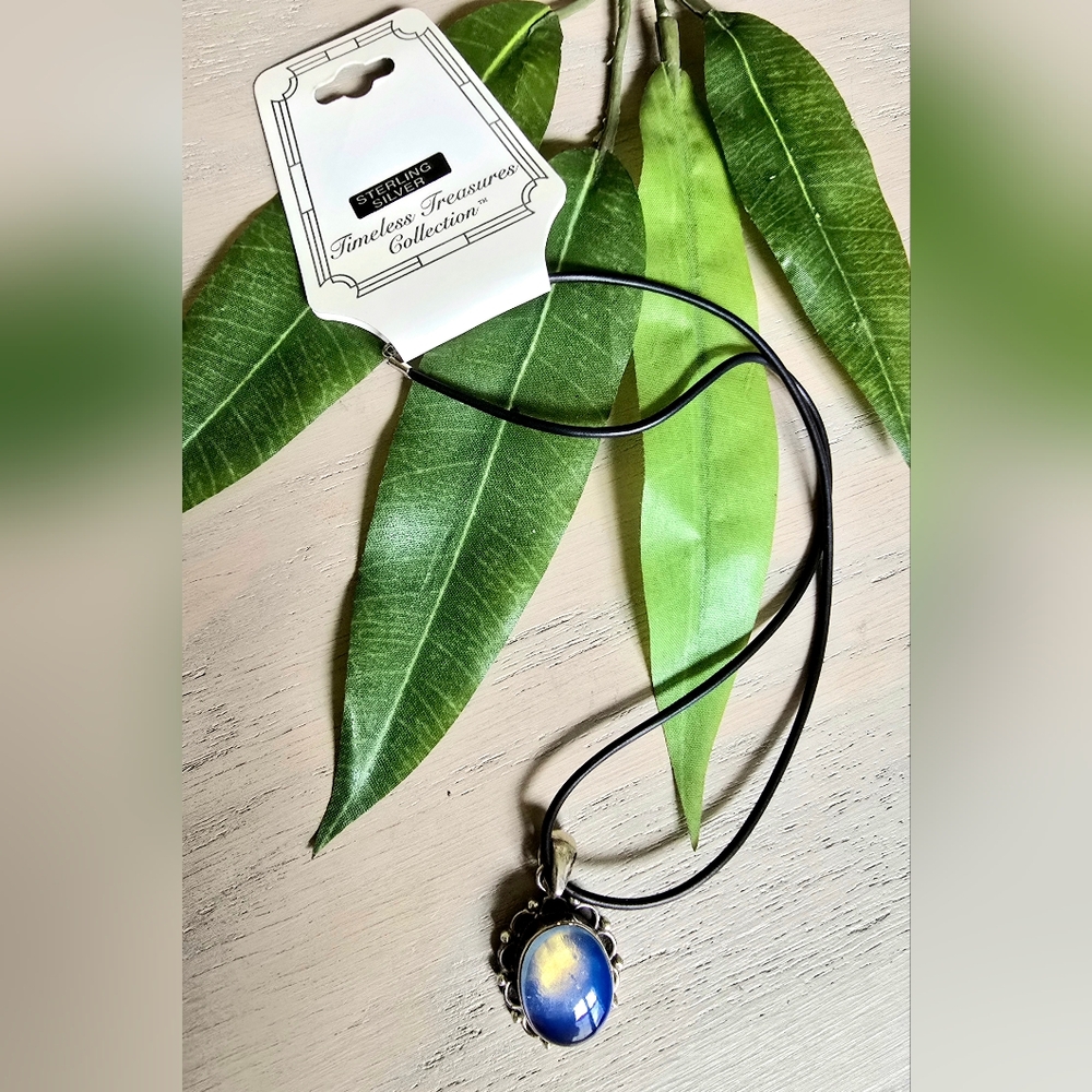 Vintage Sterling Silver And Blue Stone Necklace NWT